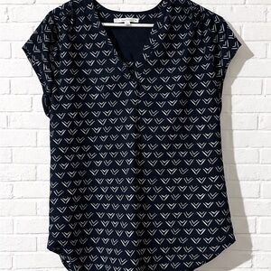 Fun 2 Fun Black and White Geometric Blouse